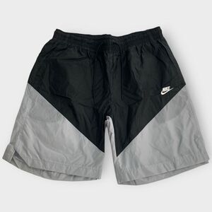 Nike Sportswear Windrunner Track Shorts  Black/Grey AR2424-010 Mens size XL New